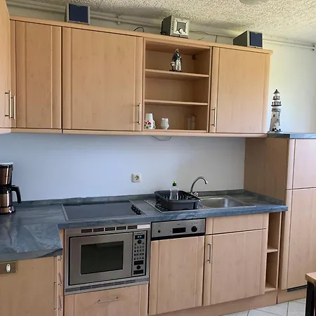 1 Apartment